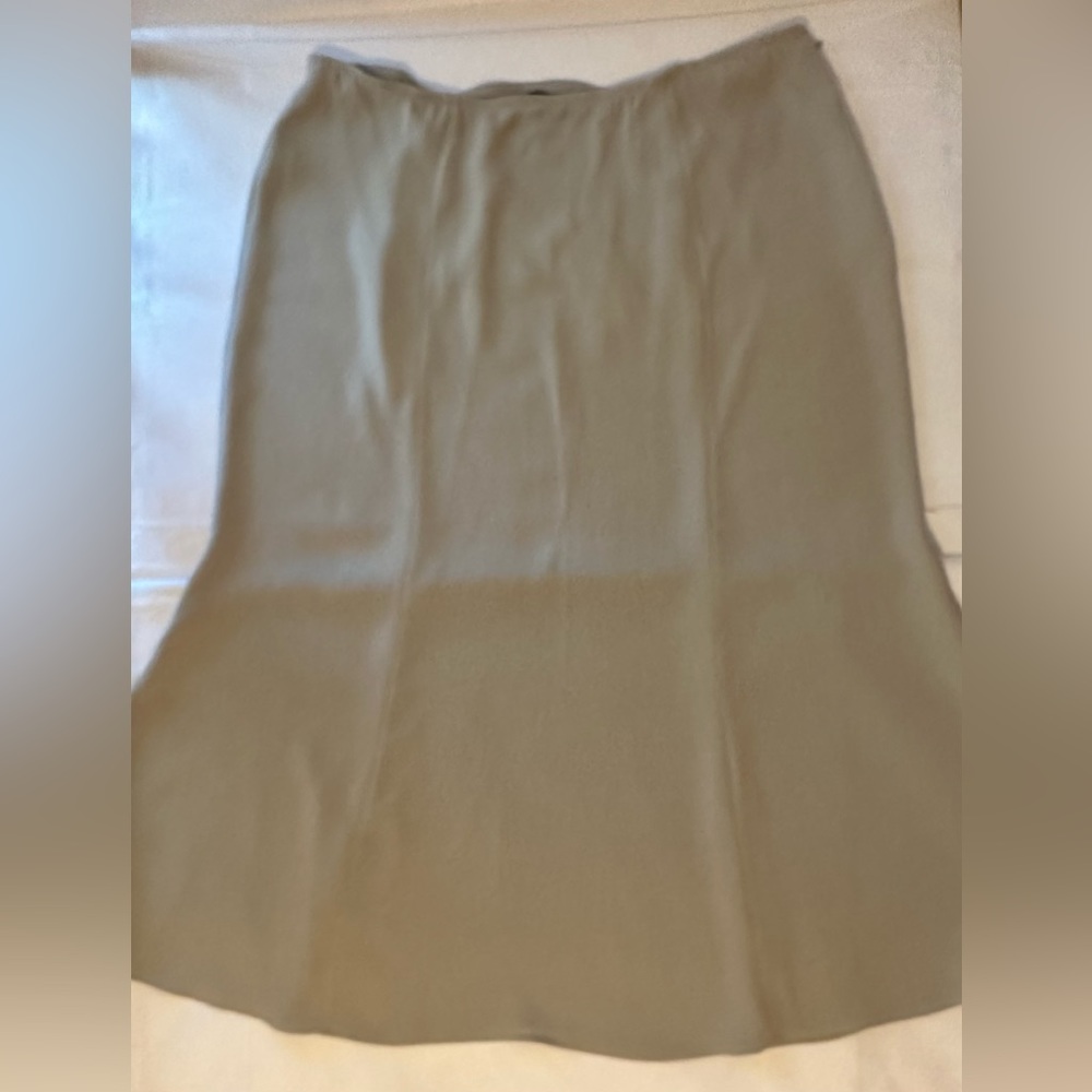 Eileen Fisher Heavyweight Stretch Silk Georgette Fluted Skirt in Dove Size XL